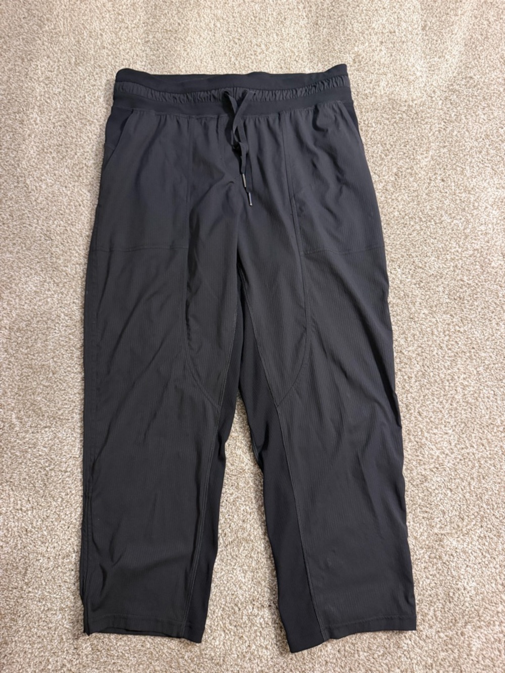 Lululemon Black Ribbed Elastic Waist Jogger Pants